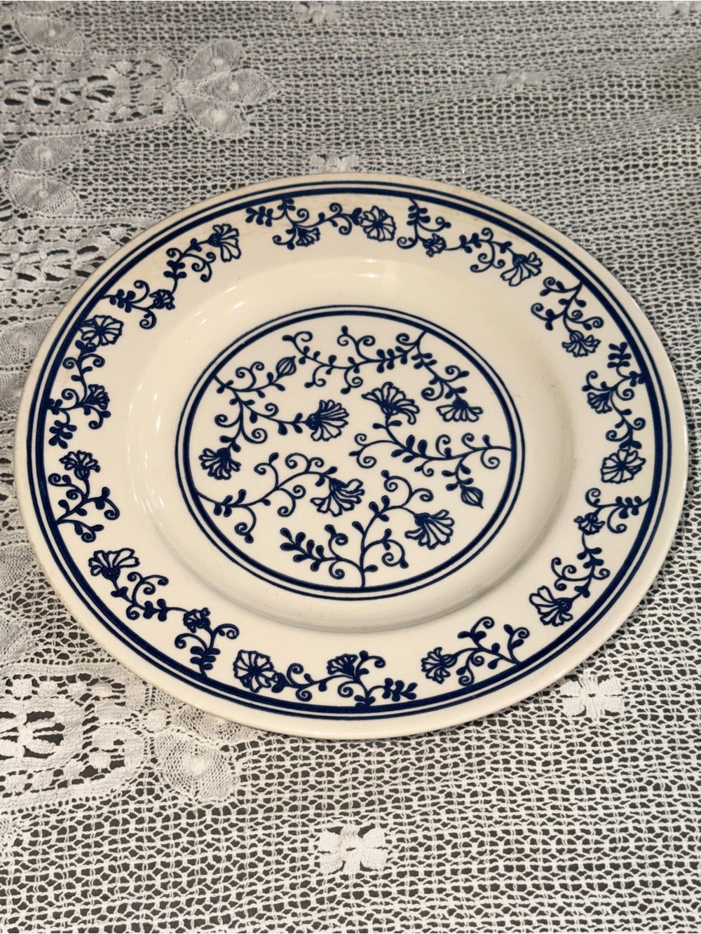 10” Homer Laughlin J-62 Blue and White Dinner Plate Recipe